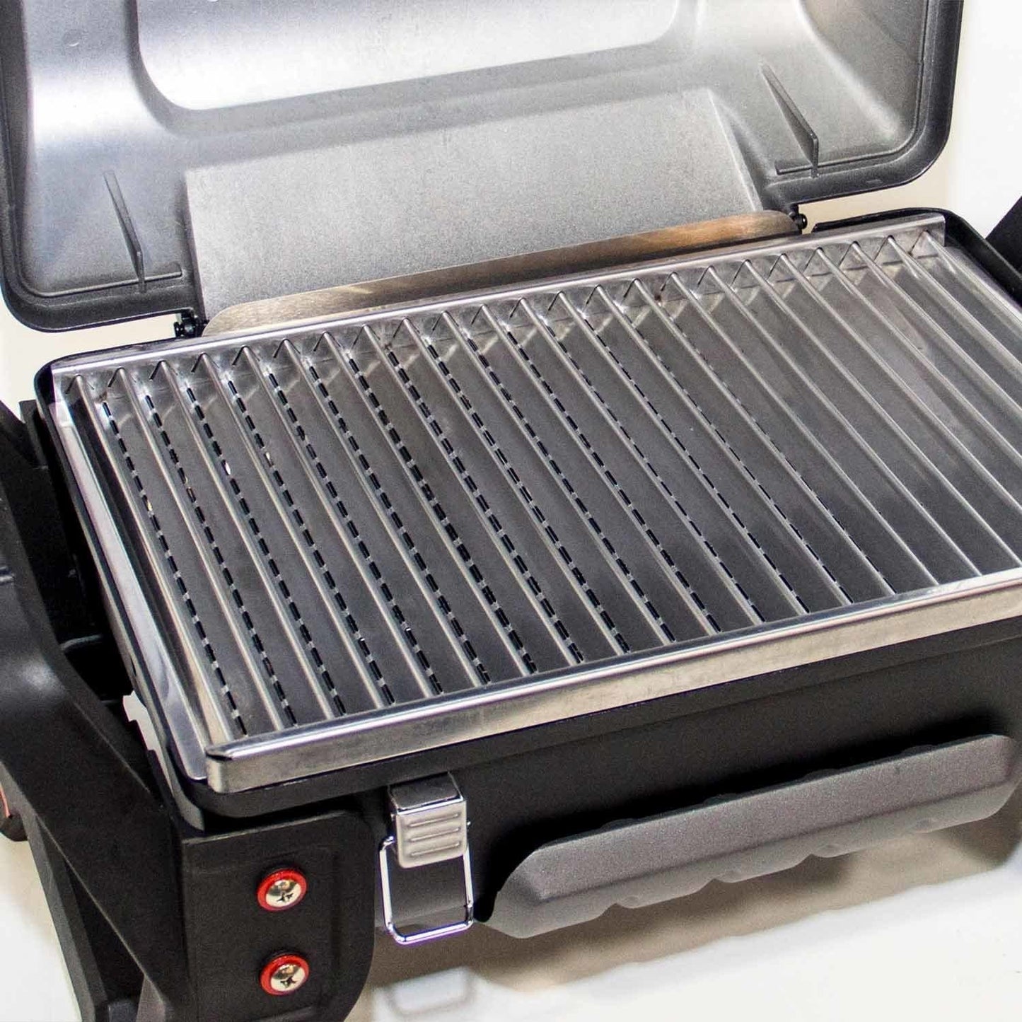 Char-Broil Barbacoa a Gas Grill2Go - Parrilla a gas portátil, tecnología TRU-Infrared, rejillas de acero inoxidable - Ideal para cocinar al aire libre, jardín y patio