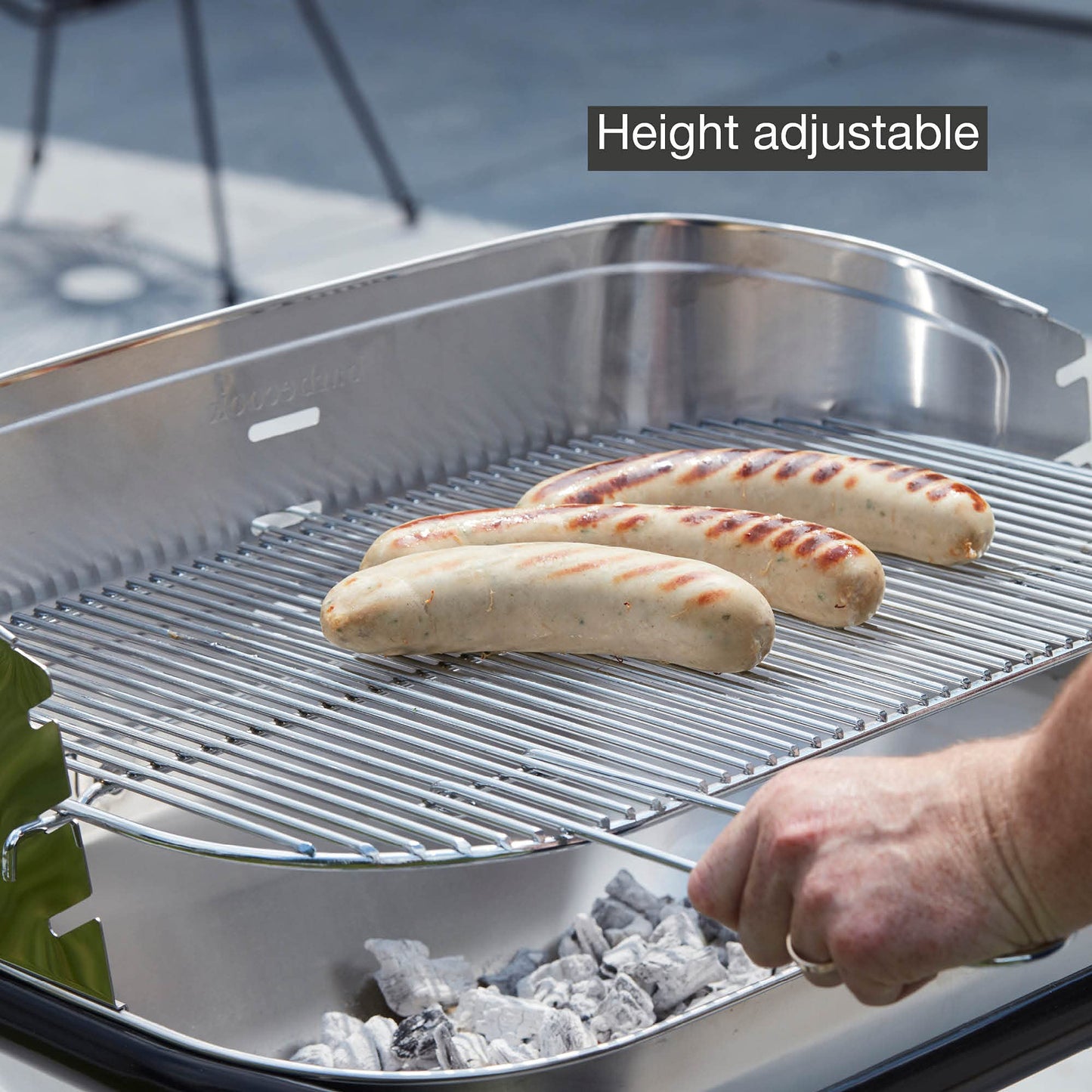 Barbecook Loewy 55 SST Barbacoa de Carbon, parilla Barbacoa con Altura Regulable de 3 Niveles, con cenicero y Parabrisas, en Acero Inoxidable, 56x34x100cm
